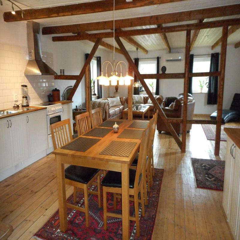Rostanga Vacation Apartments Экстерьер фото